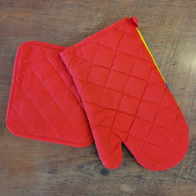 Old Bay Seasoning Can Potholder and Oven Mitt Red Trim Red Back Quilted