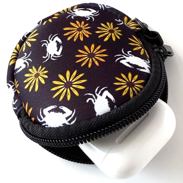Maryland Black Eyed Susan Flower &amp; Crab Black Coin Purse