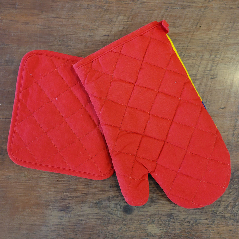 Old Bay Seasoning Can Potholder and Oven Mitt Red Trim Red Back