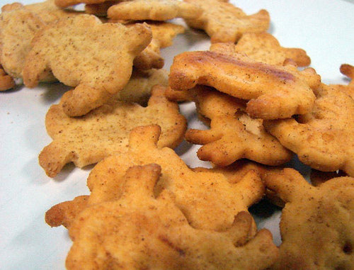 Wye River Crabbers - Cheddar Cheese Crackers 6oz. loose